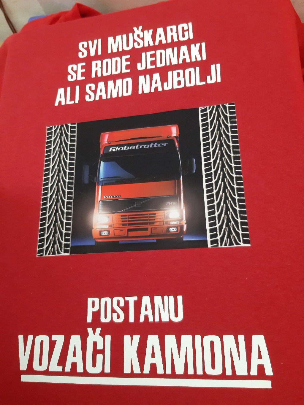 20210523_112242.jpg Samo najbolji postanu vozaci kamiona V2 crvena - Слика 1