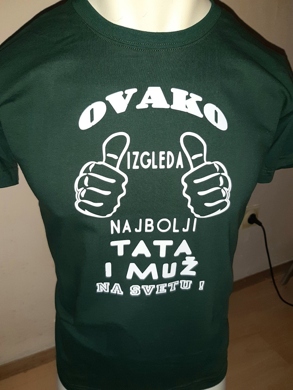 20210523_215800.jpg Najbolji tata i muz zelena - Слика 1