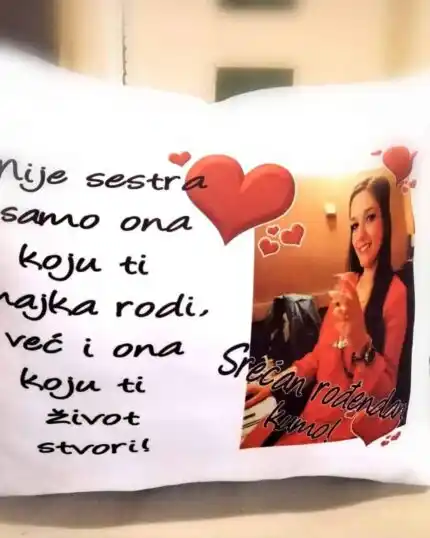 Nije sestra samo ona koja ti majka rodi