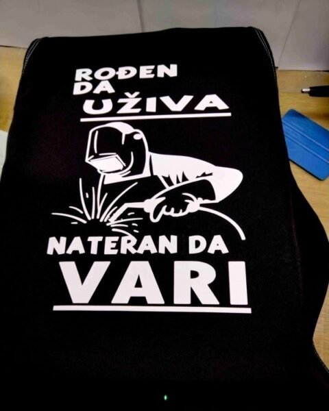 Nateran da vari :) – Majica sa štampom