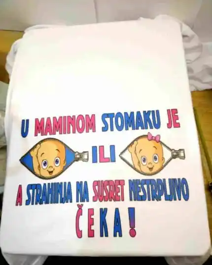 U maminom stomaku :)