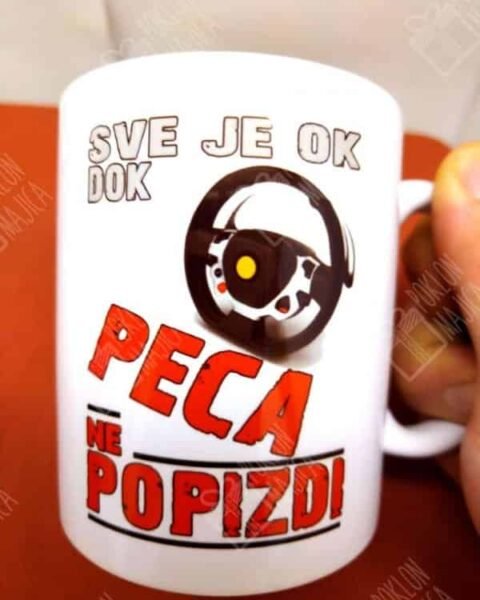 Sve je ok dok vozač… :) – Šolja sa natpisom