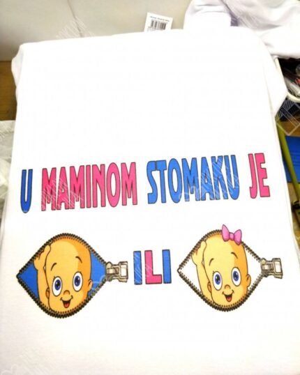 U stomaku je decak ili devojcica