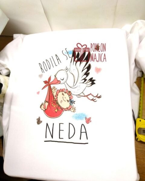 Rodila se Neda