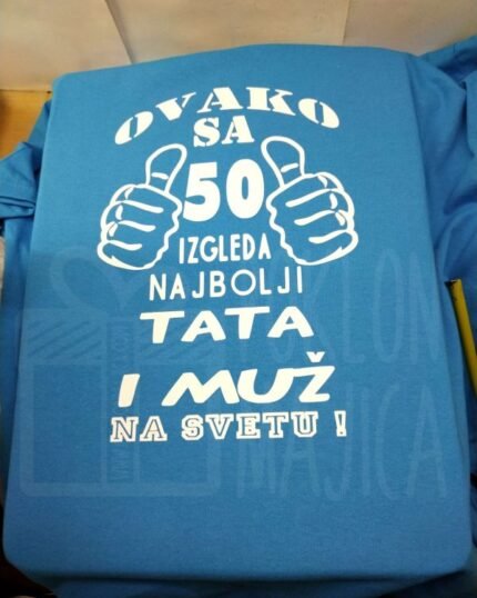 Ovako sa 50 izgleda najbolji tata (plava)