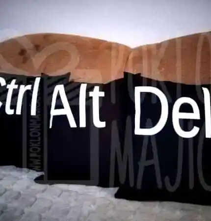 CTRL ALT DEL (crna verzija)
