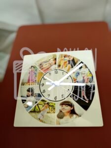 Sat sa osam slika po želji