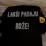 Lakši padaju brže