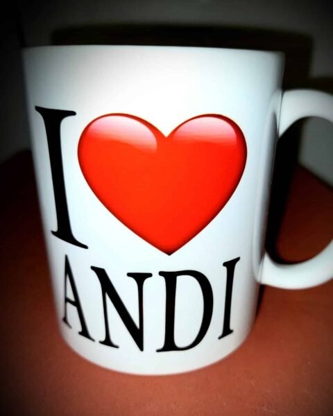 I love … – Šolja sa natpisom