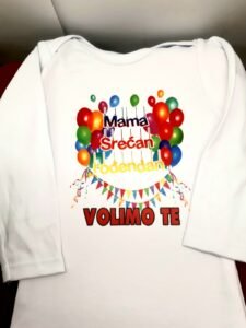 Mama srecan rodjendan, volimo te