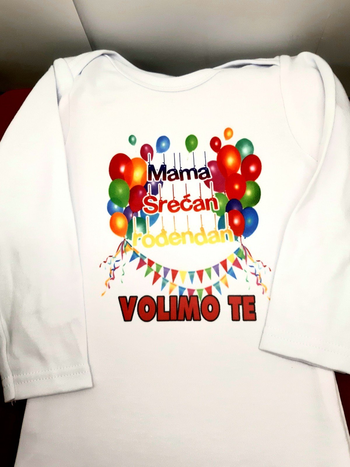 IMG-742a877d257c908f1134bd2ad4ce3edb-V2028129.jpg Mama srecan rodjendan, volimo te - Слика 1