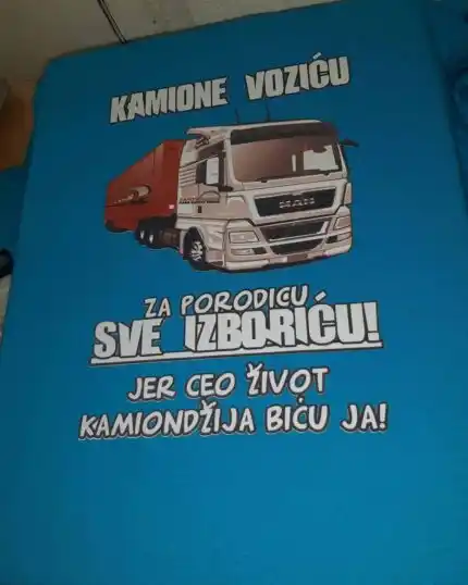 Kamione vozicu plava