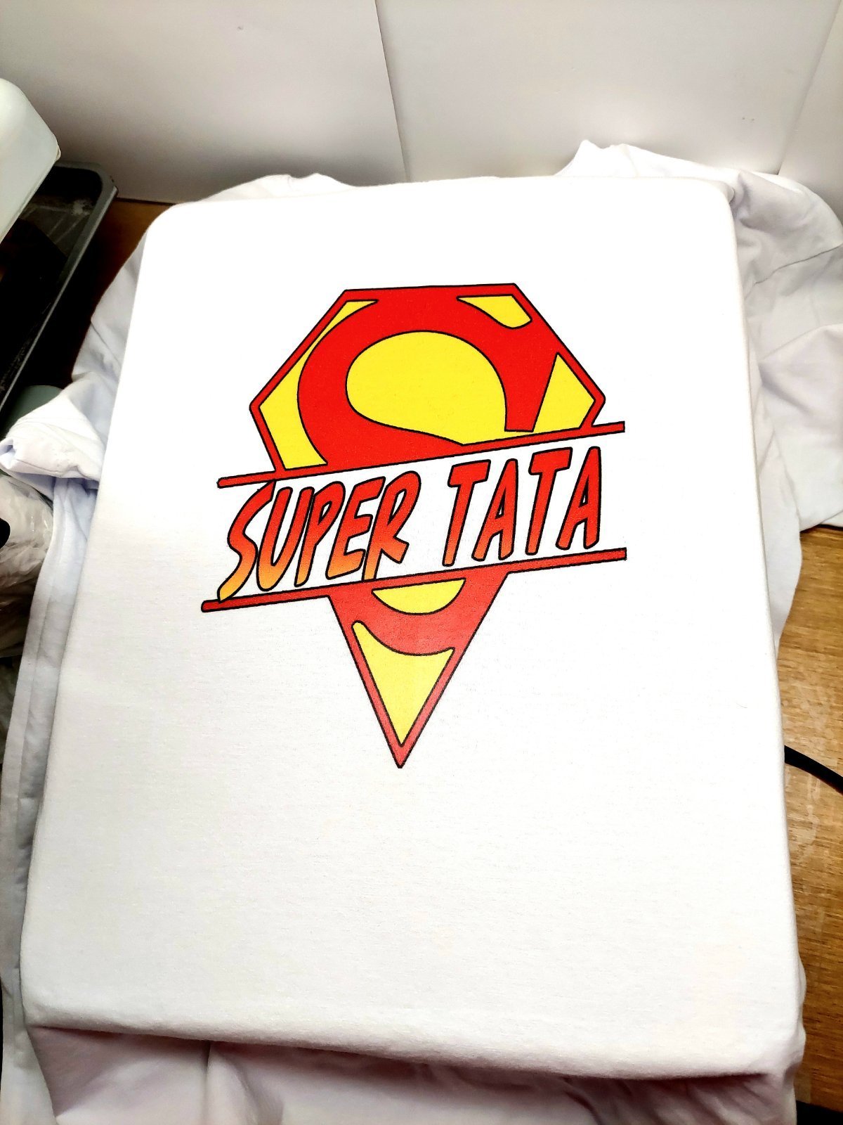 IMG-d222a5071c8a5183a58a26939f75f2e4-V.jpg Super Tata - Слика 1