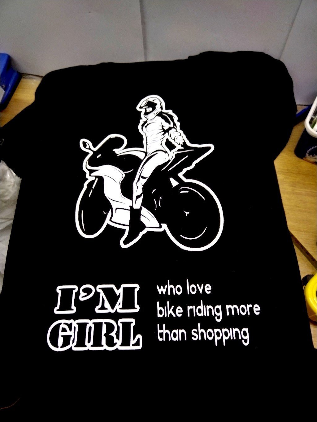 IMG_20220508_123602_copy_1024x1365.jpg Im just a girl - Слика 1