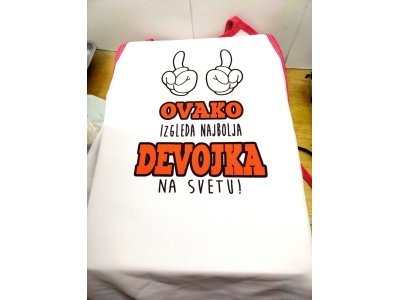 Ovako izgleda najbolja devojka - Kecelja