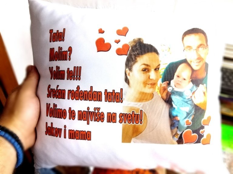 PointBlur_Aug252022_075108_copy_768x575.jpg Tata? Molim? Volim te + slika - Слика 1