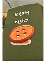Kum nije dugme – crna – Majica sa štampom – boja: zelena